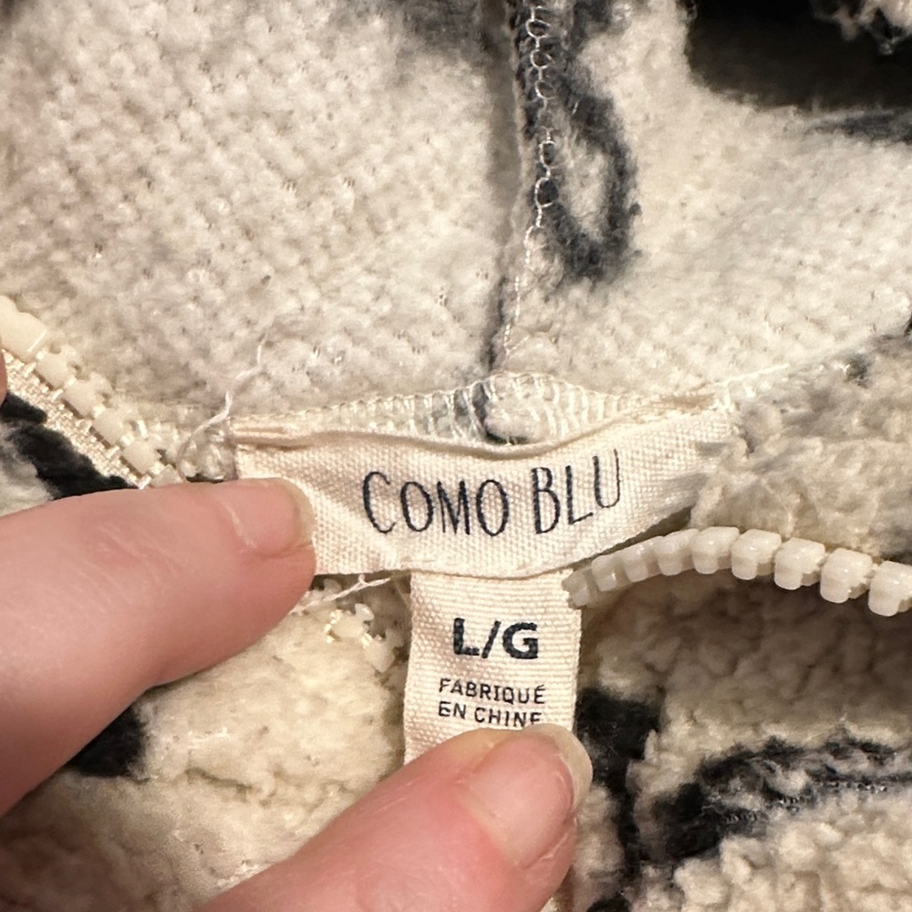 Como Blu-Floral Sherpa Jacket - Black and Cream - Picture 5 of 9